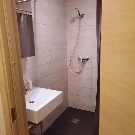 Lägenhet Kena Terrassiga Aisa 39 Pärnu